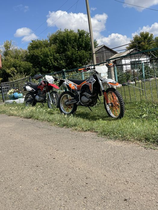 Мотоцикл kayo t2