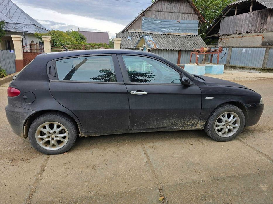 Alfa Romeo 147 1.9 JTDm (2007) – Motor fiabil, ITP valabil - 850 euro (negociabil)