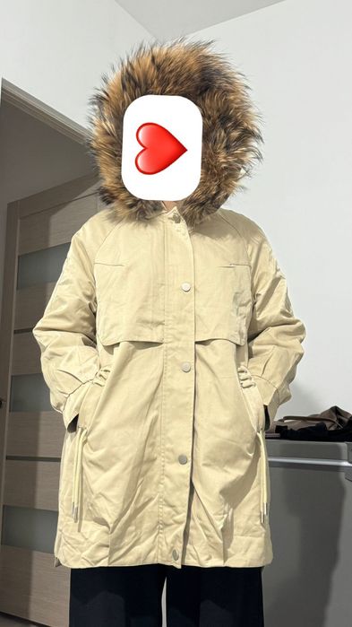 Куртка бежевый,черный