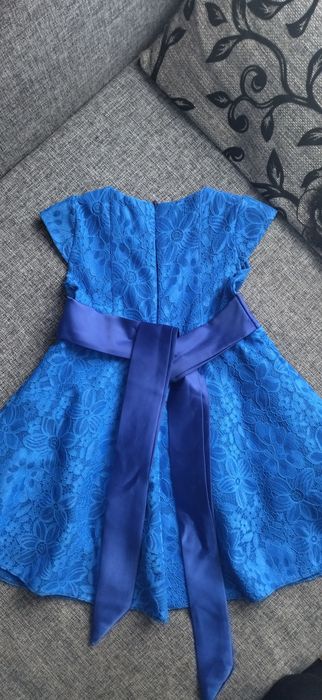 Продам платье на девочку