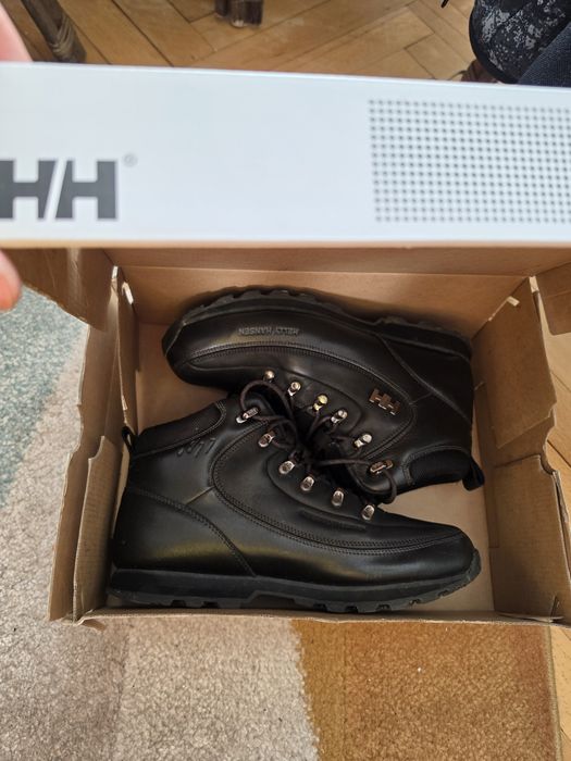 Мъжки зимни  боти Helly Hansen