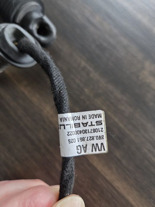 Амортисьори за багажник шкода суперб