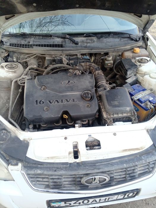 Продам Приору универсал