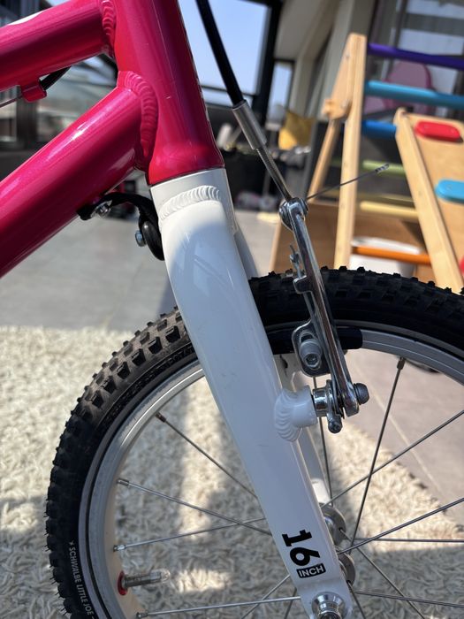 Колело Woom 3 GO 16in - Цвят: Hot pink