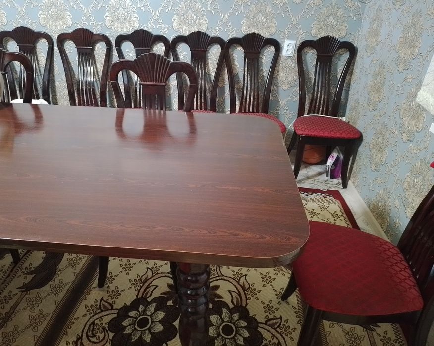 Стол стульяларымен 10 штук