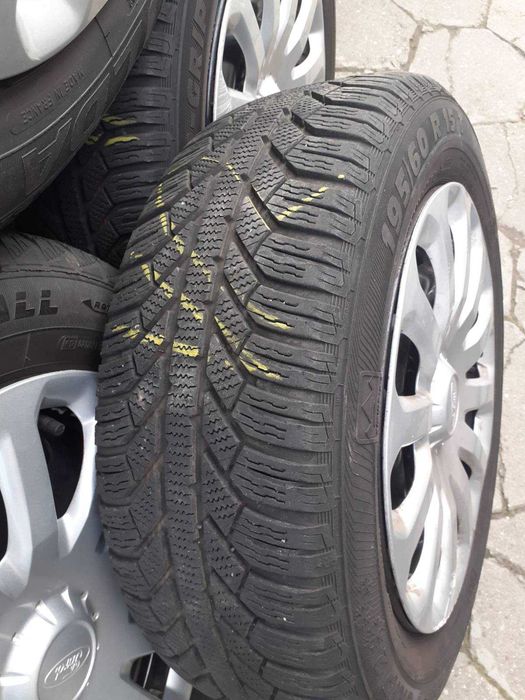 Гуми 195/60 R15  T M+S Kristall. И гуми195/65 R15 91T M+S ULTRAGRIP 9