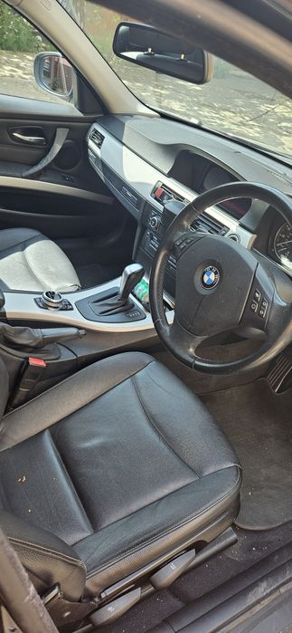 Dezmembrez BMW e90 318d 2009 motor 2.0d n47