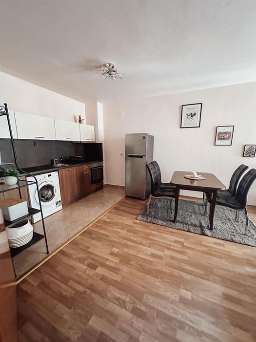 Дава се под наем Двустаен апартамент в София, Манастирски ливади - 75 кв.м за 575 € - Снимка #1