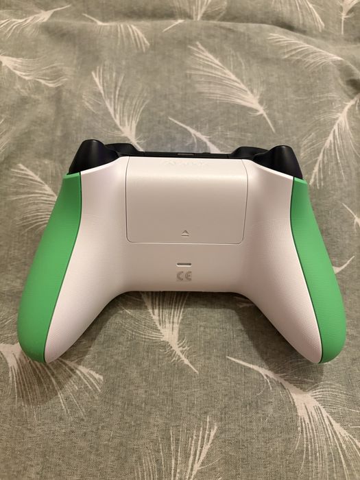 Xbox series X/S контролер