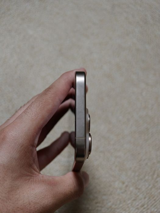 iPhone 16 pro 256гб