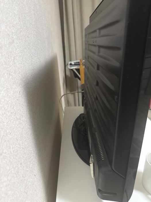 Продам телевизор