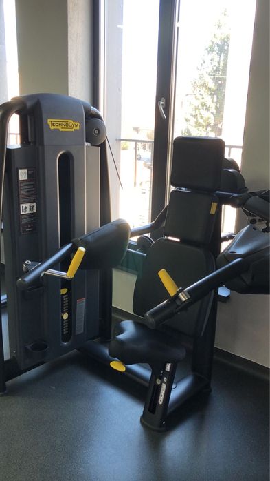 Technogym Pro umeri laterali , lateral raise fitness
