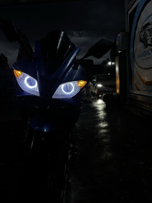Vand yzf r125 foarte intretinut ca nou