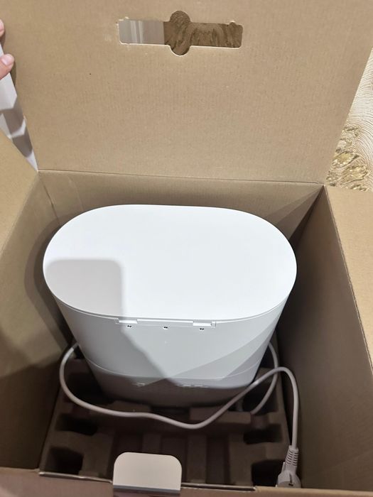 Продается робот-пылесос