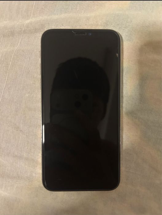 Продам пйфон х память 256