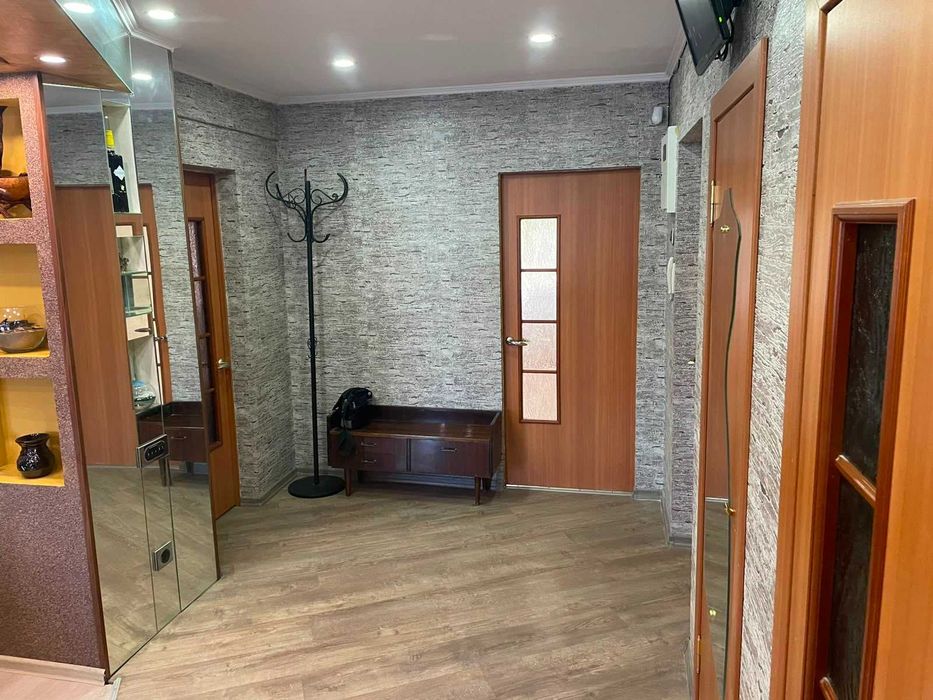 Продам 3х-ком. квартиру