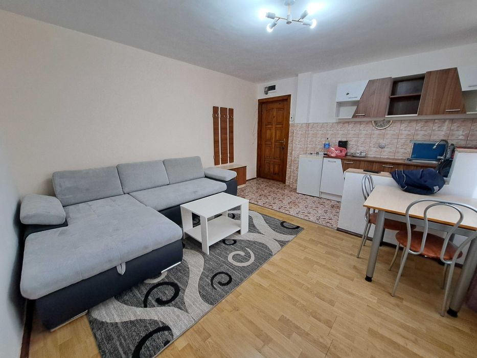 Inchiriez apartament 2 camere Decebal - disponibil IMEDIAT