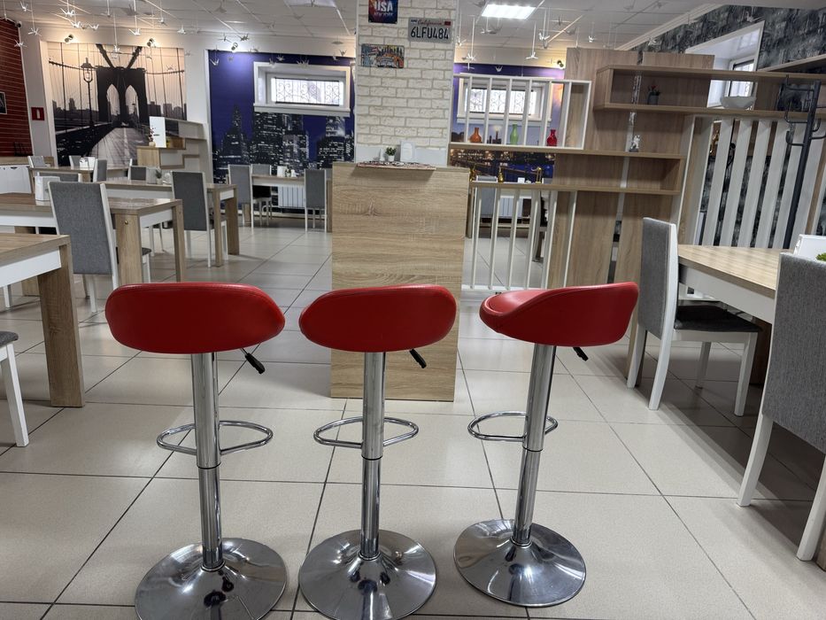 Продам барные стулья