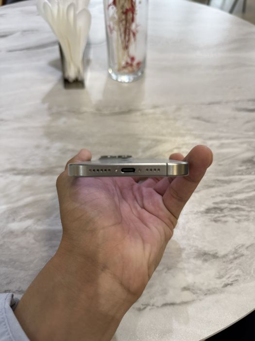 Iphone 15 pro max ideal