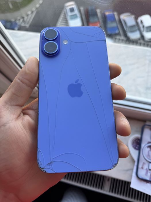 iPhone 16 Plus Blue
