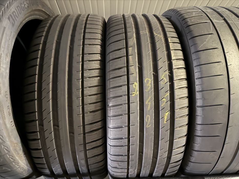 Anvelope 235/45/21 Michelin