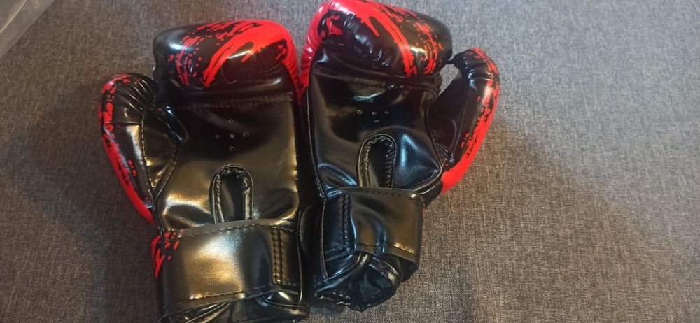 Боксови ръкавици 6oz