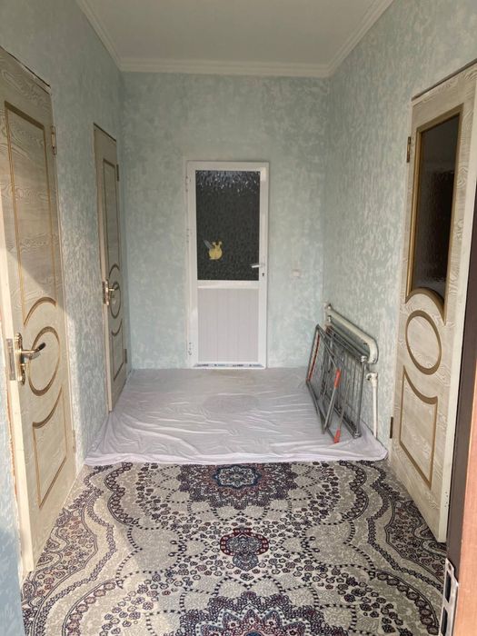 Zangiota tumani 4 sotix 4 xona tayor uy sotilad