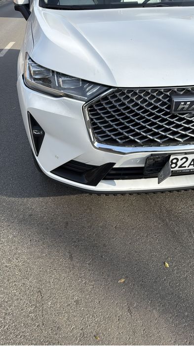 Продам передний бампер на хавал H6