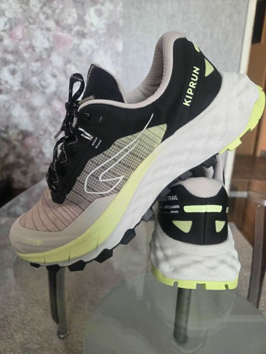 KIPRUN  МЪЖКИ ОБУВКИ за планинско бягане EVADICT MT CUSHION 2