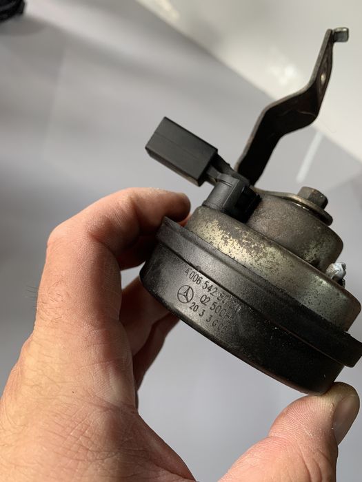 Claxoane claxon Mercedes dr/st cod: A0065428020 verificate GARANȚIE!
