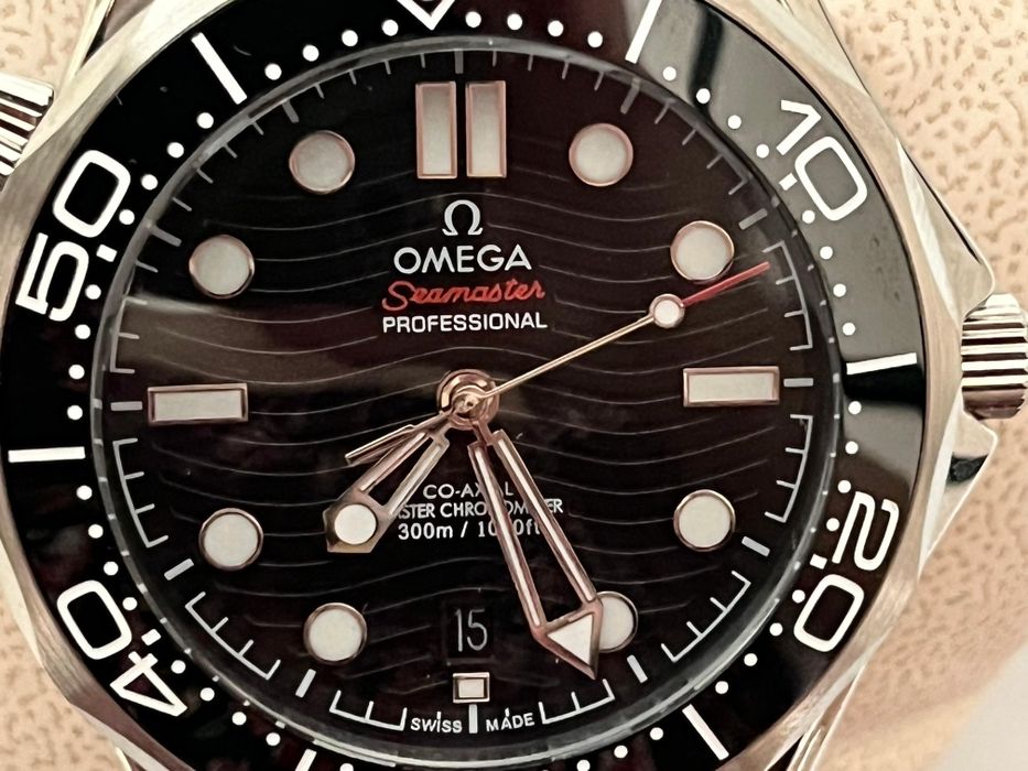 Часы Омега Seamaster Diver 300M новые