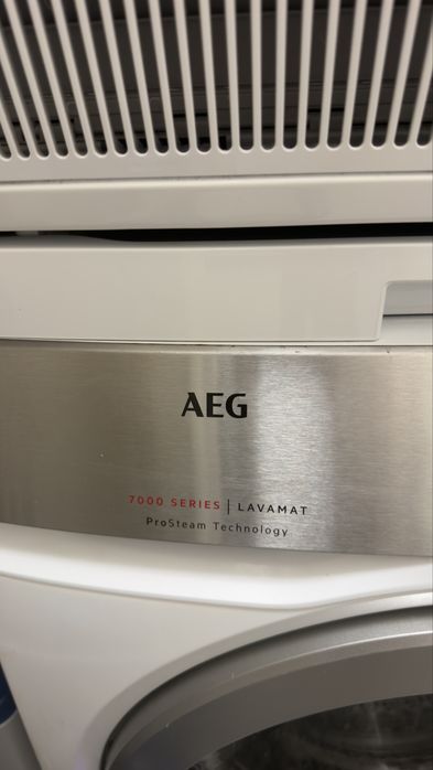 Перална и сушилня AEG