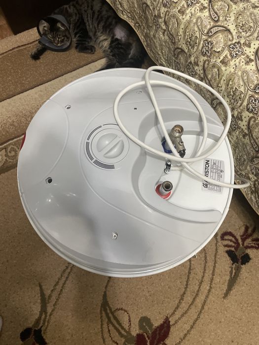 Продам Аристон 50Л