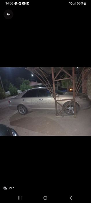 Машина камри 30 2003 года 2.4