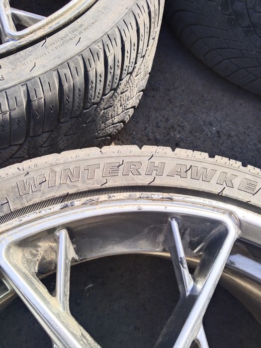 Продам титаны с резиной