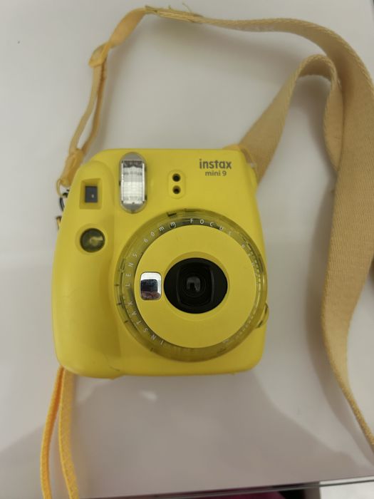 Instax mini 9 желтый
