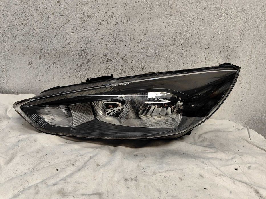 Оригинален фар Форд Фокус  Ford Focus Led