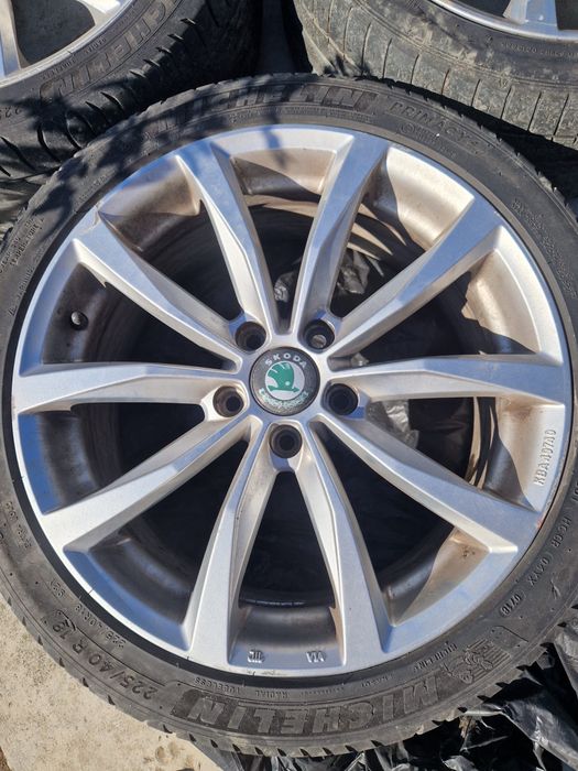 Roti Skoda Octavia 225/40/R18