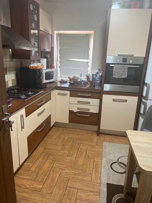 Apartament 3 camere et.4