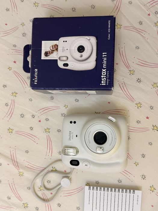 Instax mini 11 камера