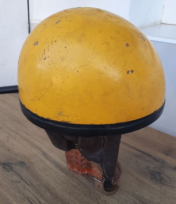 Стара ретро винтидж моторжийска каска - топ цена !