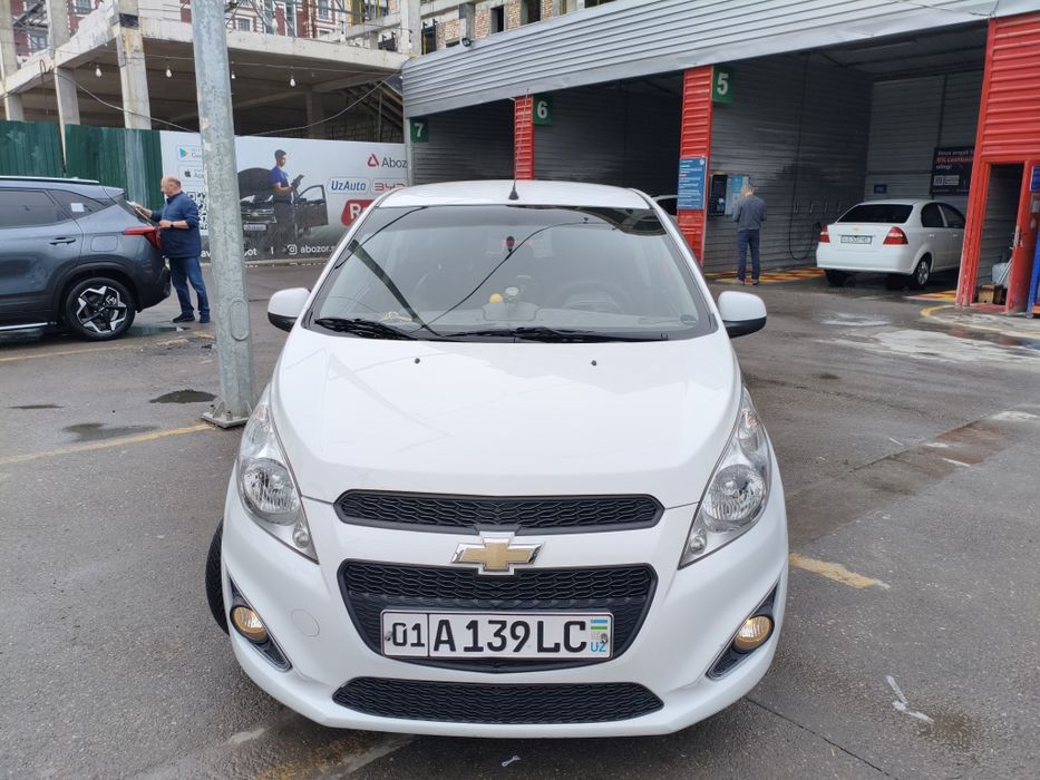 Продаю spark 2020г