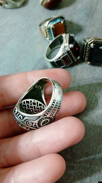 Inele din argint cu diferite pietre naturale se vinde doar lot