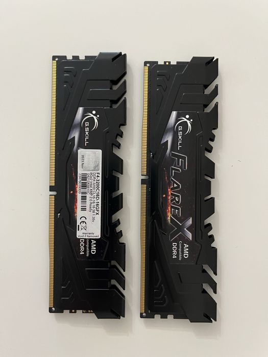 DDR4 2x8GB 3200 MHz