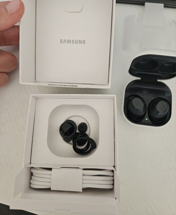 Samsung galaxy buds FE