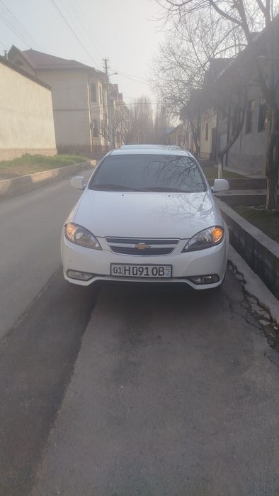 Gentra sotiladi srochni