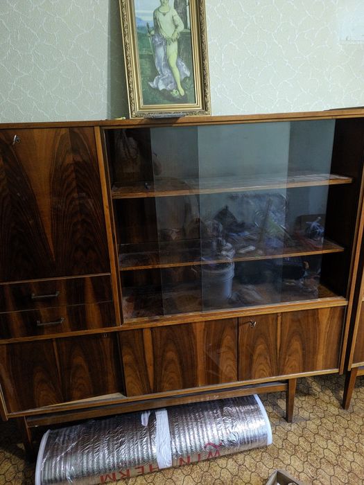 Шкаф советскии продам