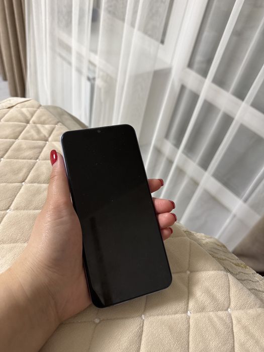 Vivo Y33s продам