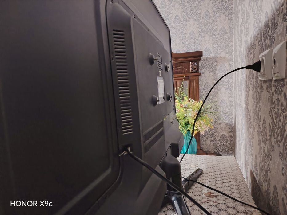 Artel 42 или 43, не смарт