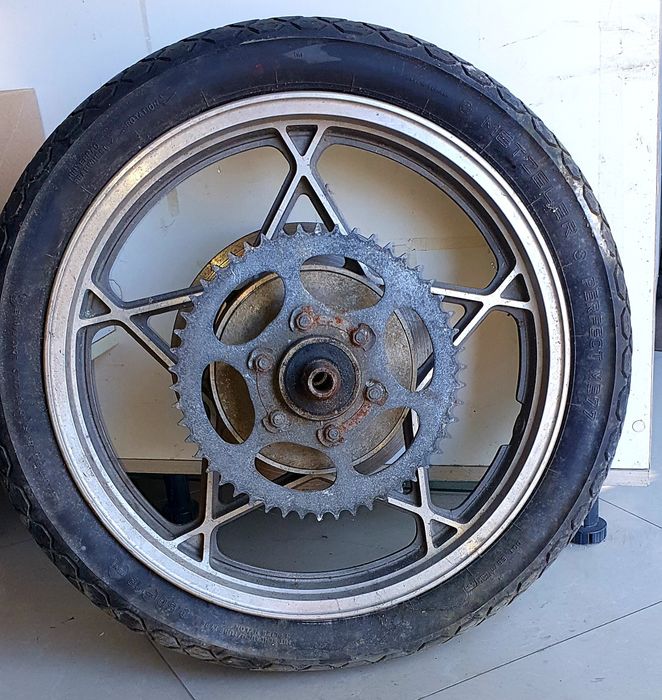 Roti/jante moto Suzuki